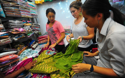 Kya India?! 24 hr. Car Rides, Scams, And Kashmir