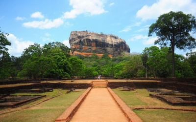Climbing The Lion: Sigiriya
