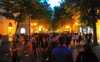 I Love the Smell of Naples in the Morning