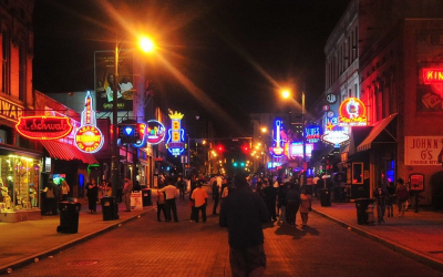 2000 Miles To Graceland