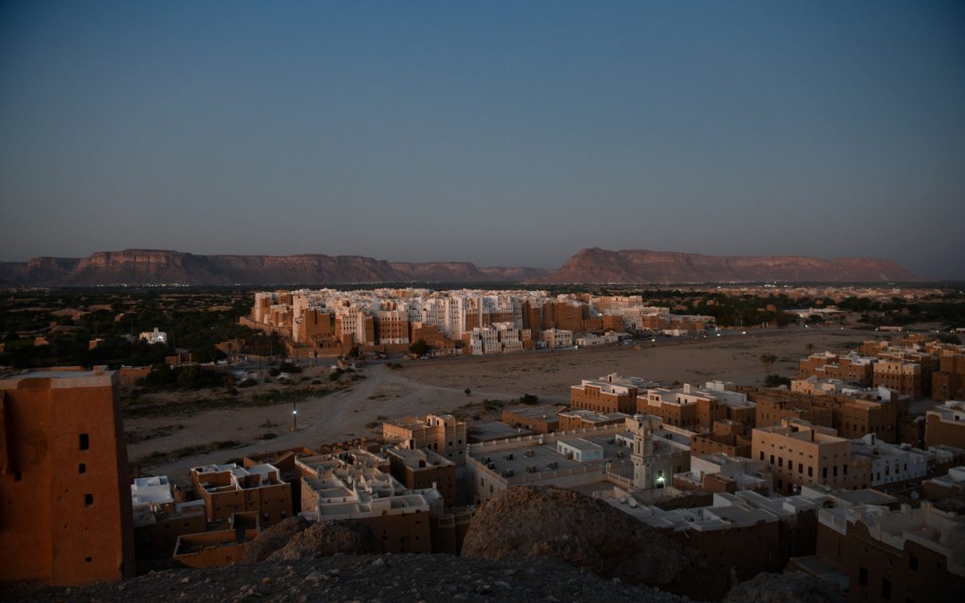 Yemen Day 2/3: Waking Up to A Military Takeover | Shibam Diggity – Where Are Skyscrapers Born? Here, in The Manhattan of the Desert